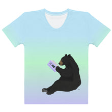 Load image into Gallery viewer, Women's T-shirt Blue Lime Green Periwinkle Bear Reading